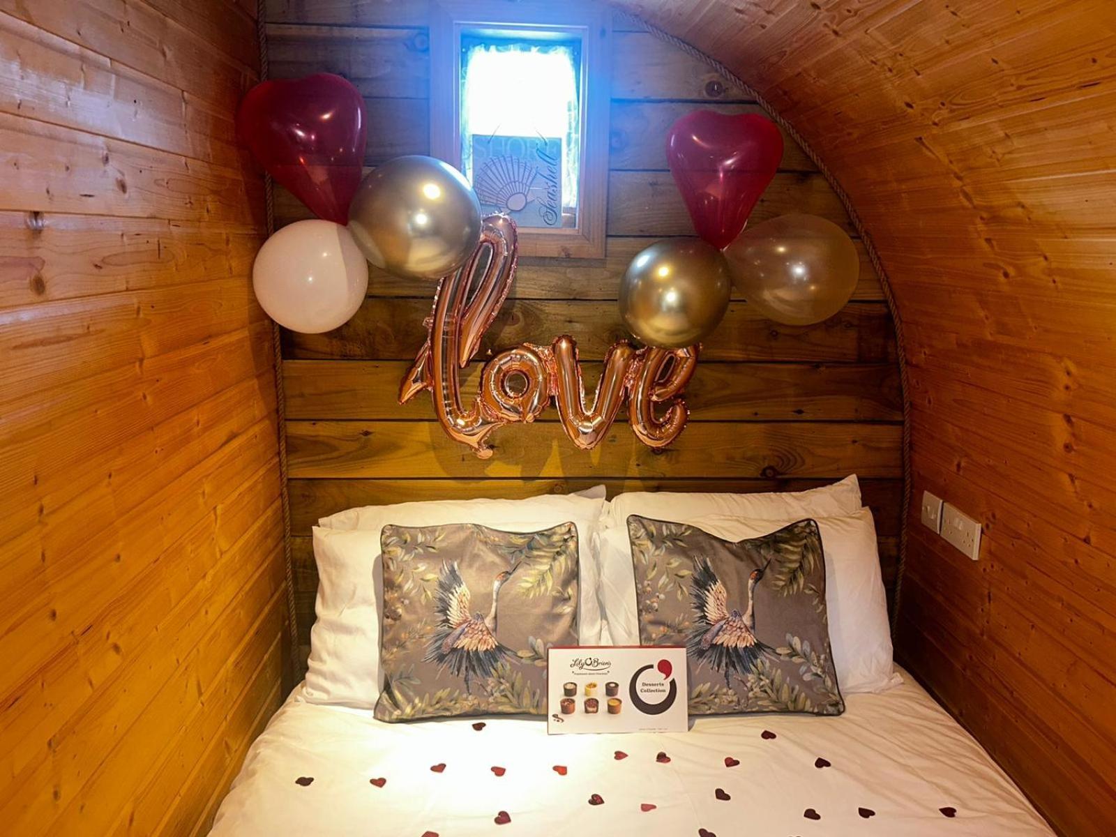 Crabmill Glamping Bewdley Hotell Exteriör bild