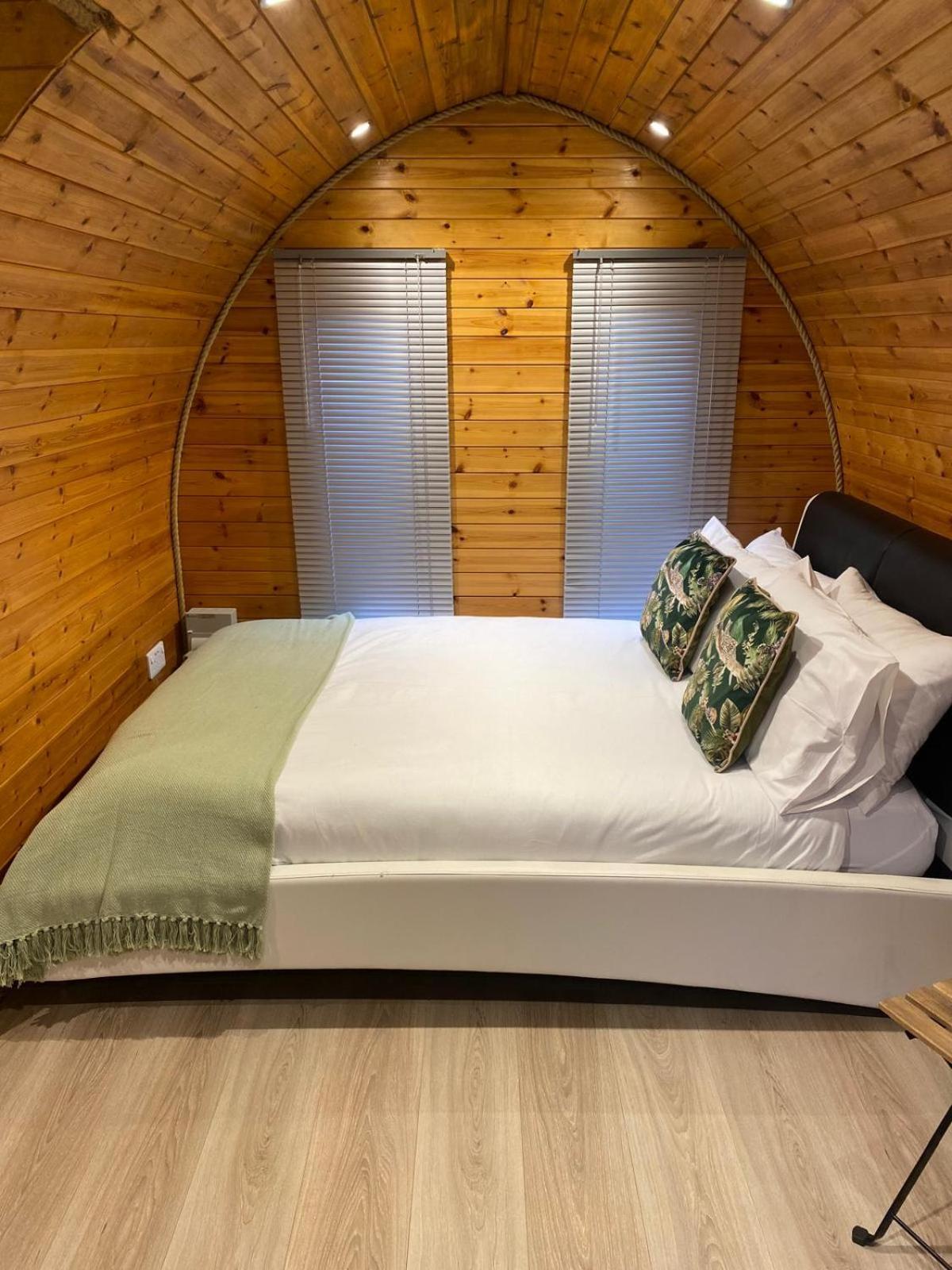 Crabmill Glamping Bewdley Hotell Exteriör bild
