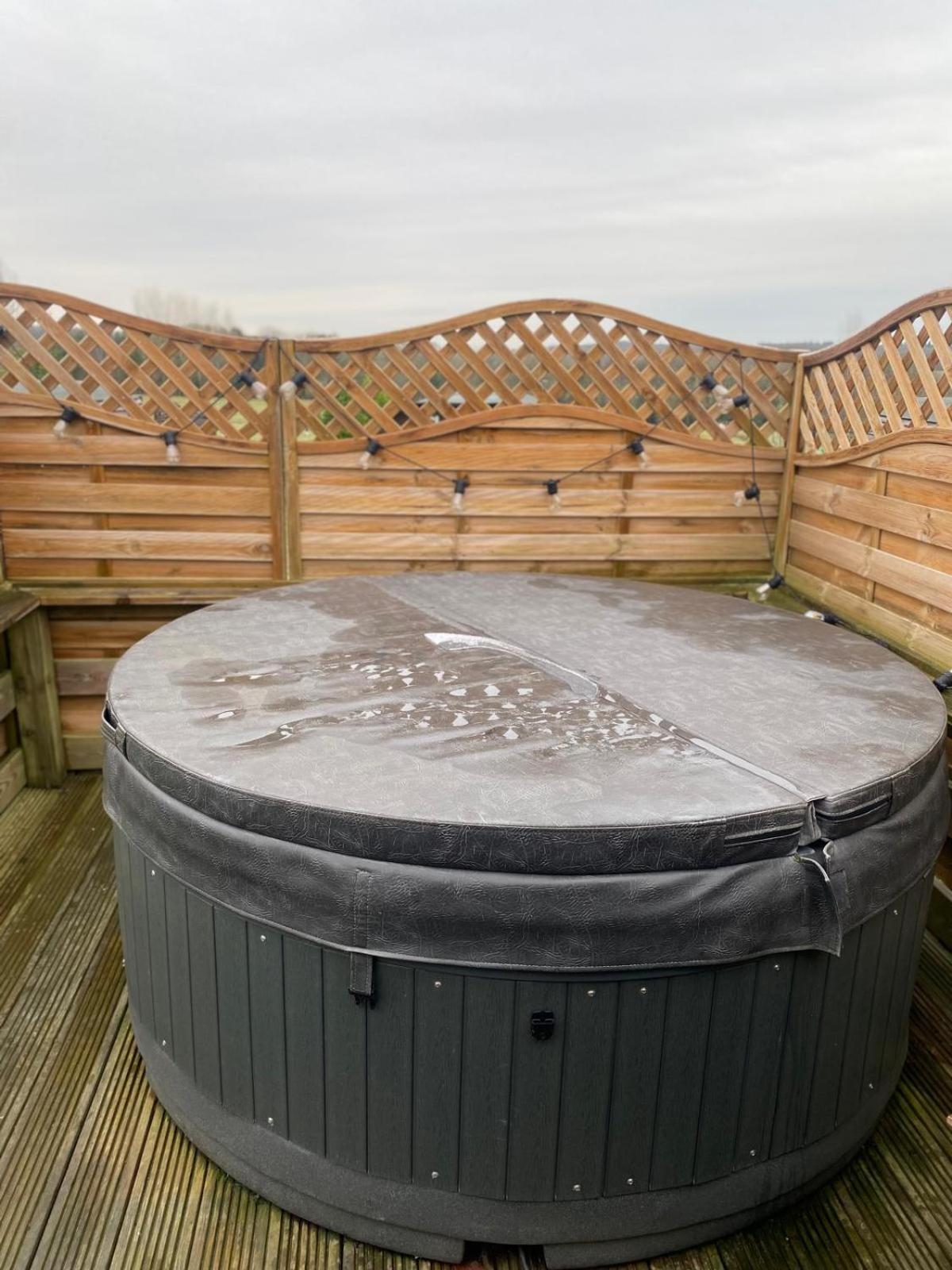 Crabmill Glamping Bewdley Hotell Exteriör bild