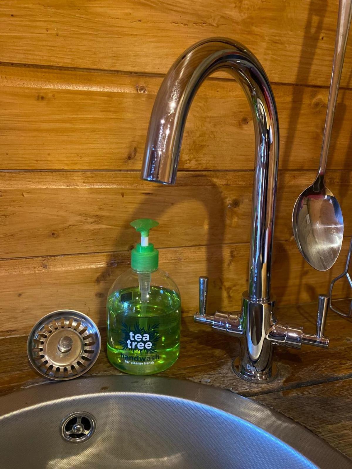 Crabmill Glamping Bewdley Hotell Exteriör bild