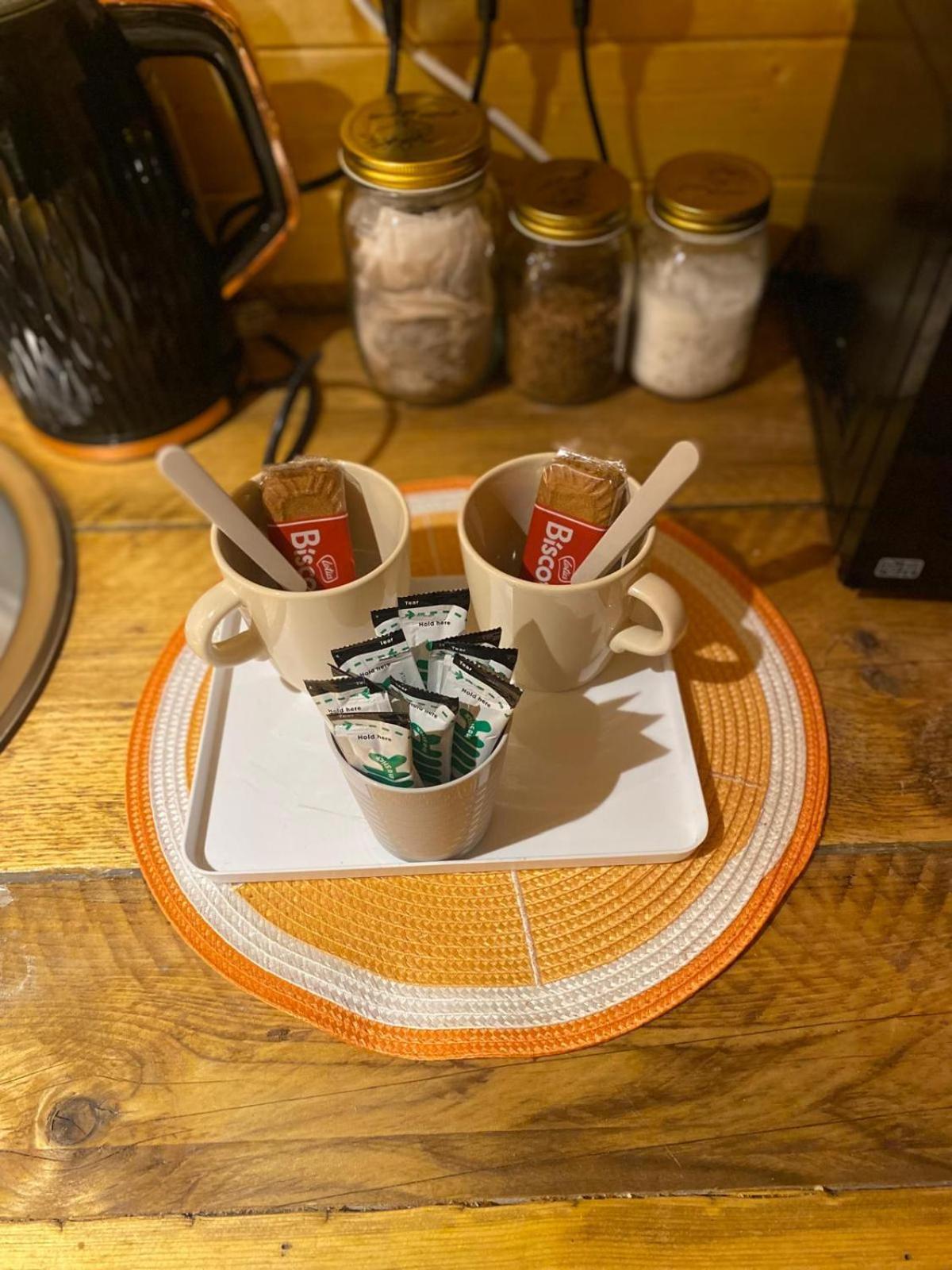 Crabmill Glamping Bewdley Hotell Exteriör bild