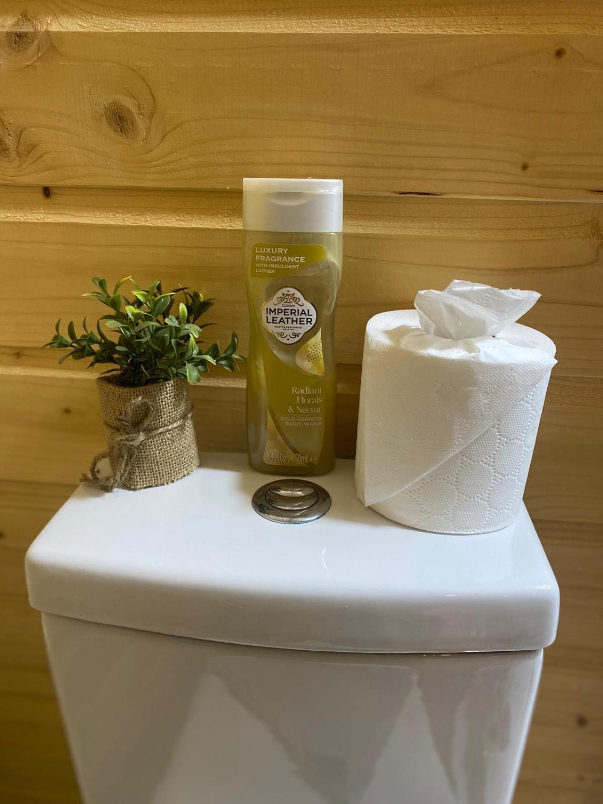 Crabmill Glamping Bewdley Hotell Exteriör bild