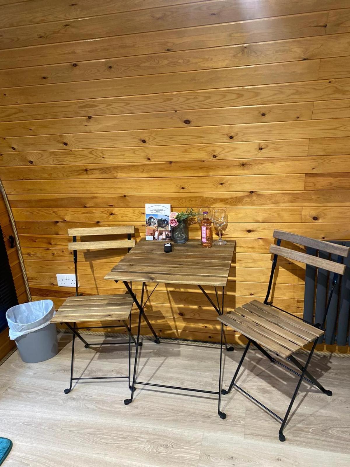 Crabmill Glamping Bewdley Hotell Exteriör bild
